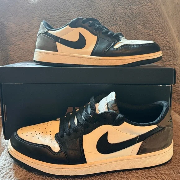 Nike Air Jordan 1 Retro Low OG - Dark Mocha - Picture 4 of 6